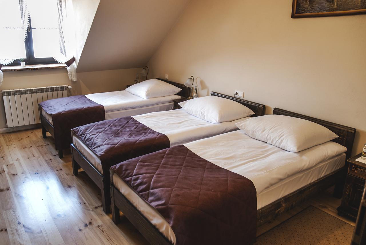 Hotel Pod Kogutkiem Krzywaczka エクステリア 写真