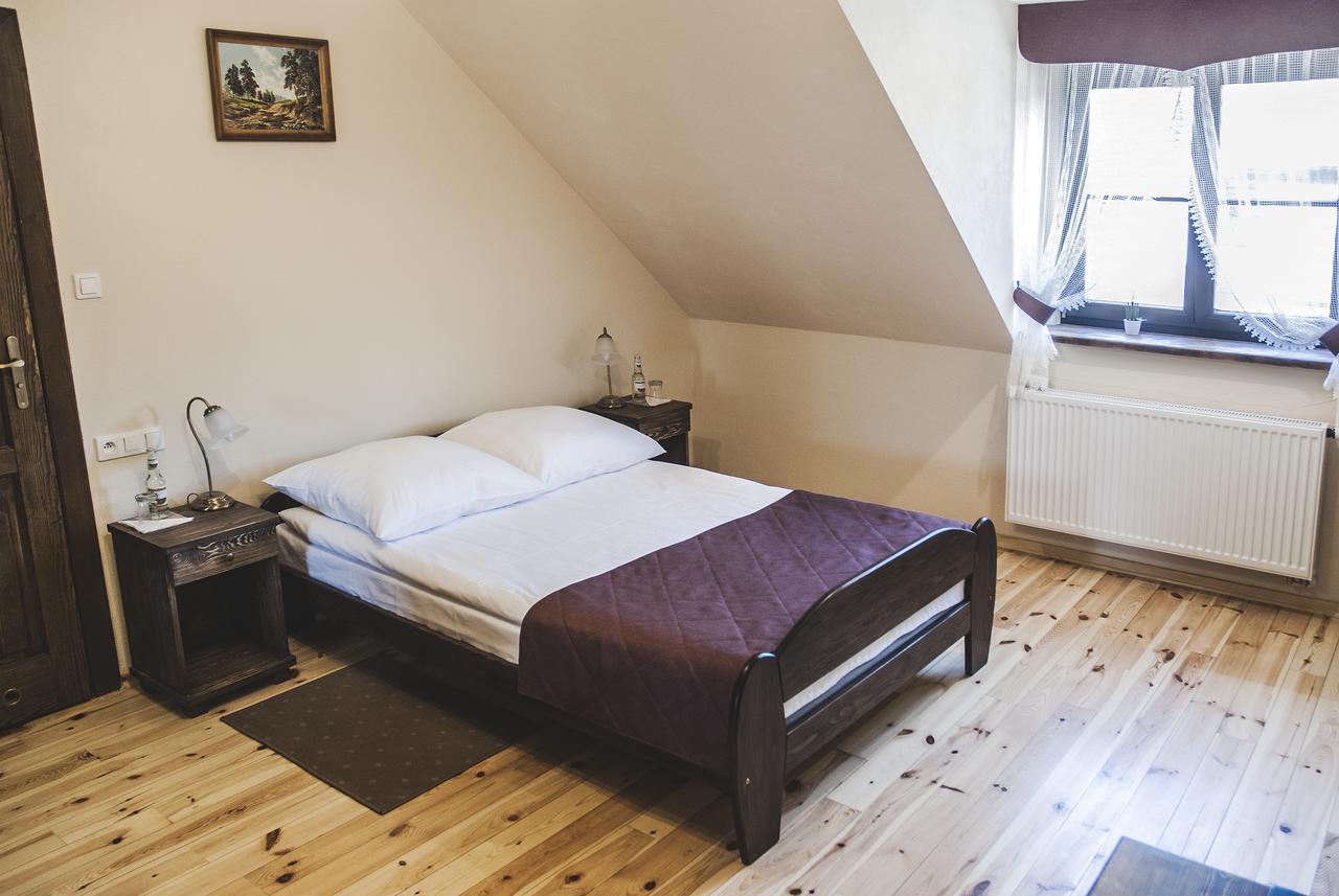 Hotel Pod Kogutkiem Krzywaczka エクステリア 写真