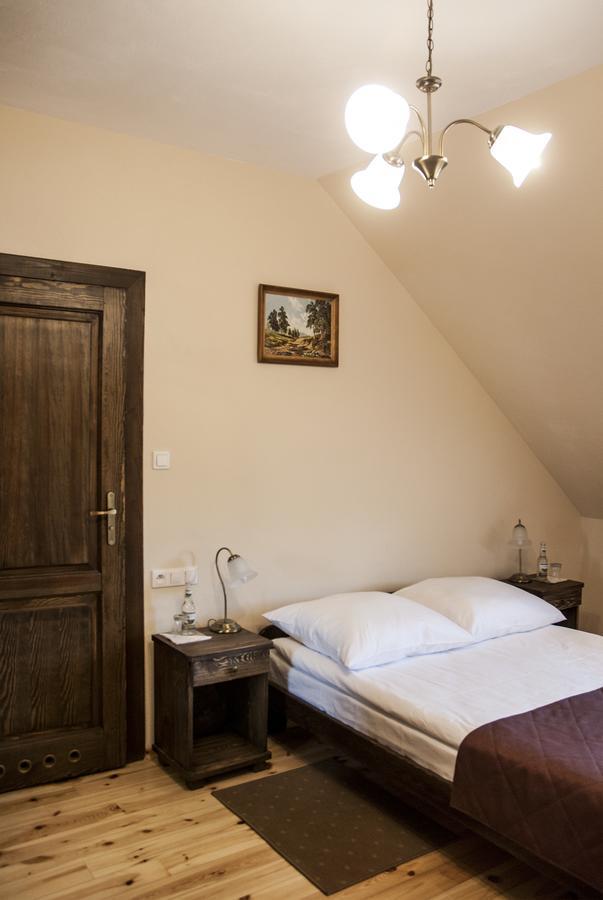 Hotel Pod Kogutkiem Krzywaczka エクステリア 写真